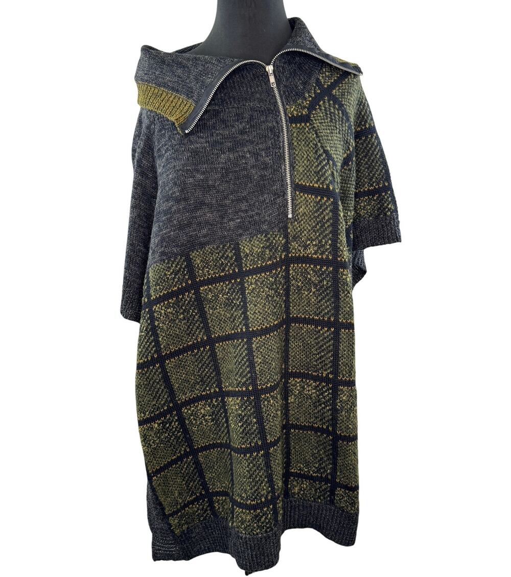 Curio New York Green Gray Black Poncho Patchwork Plaid Lagenlook 1/4 Zip Sz M/L